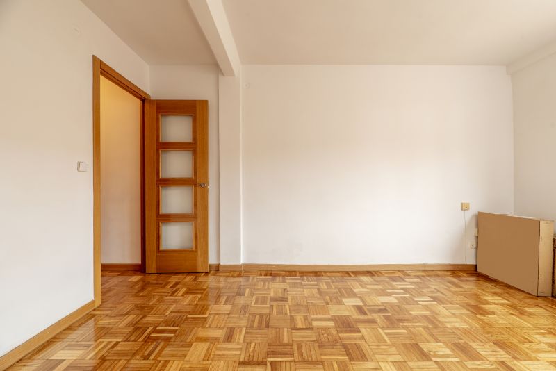 Floor Varnishing